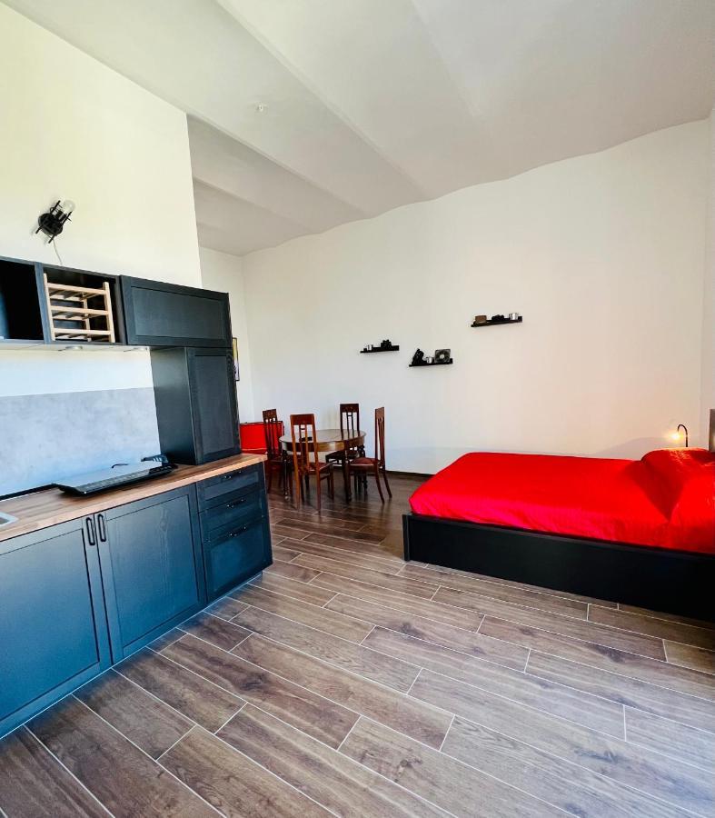 B&B Letterario Palazzo Pistocchi Teramo Exteriör bild