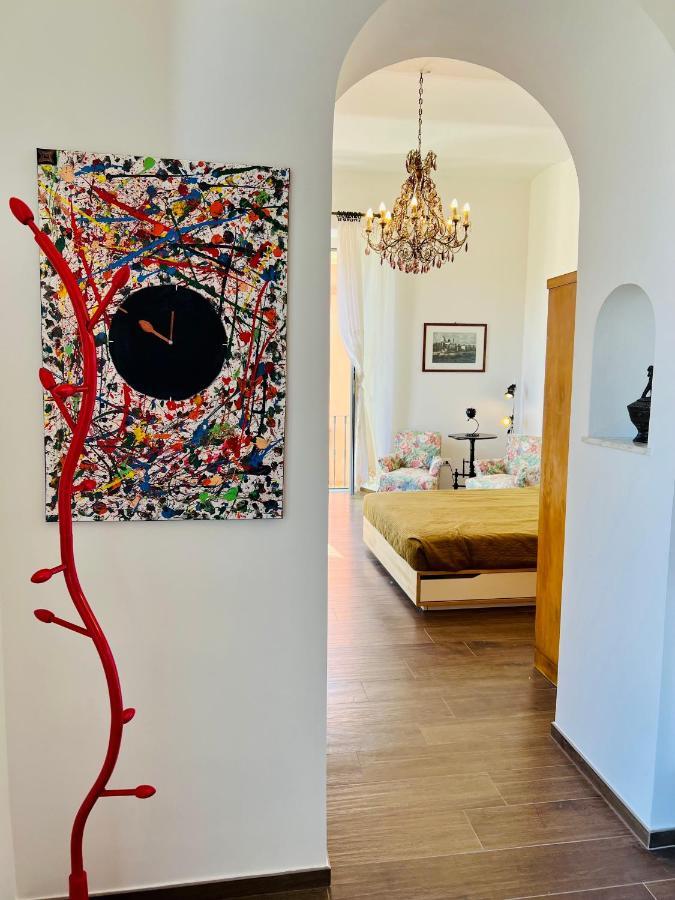 B&B Letterario Palazzo Pistocchi Teramo Exteriör bild