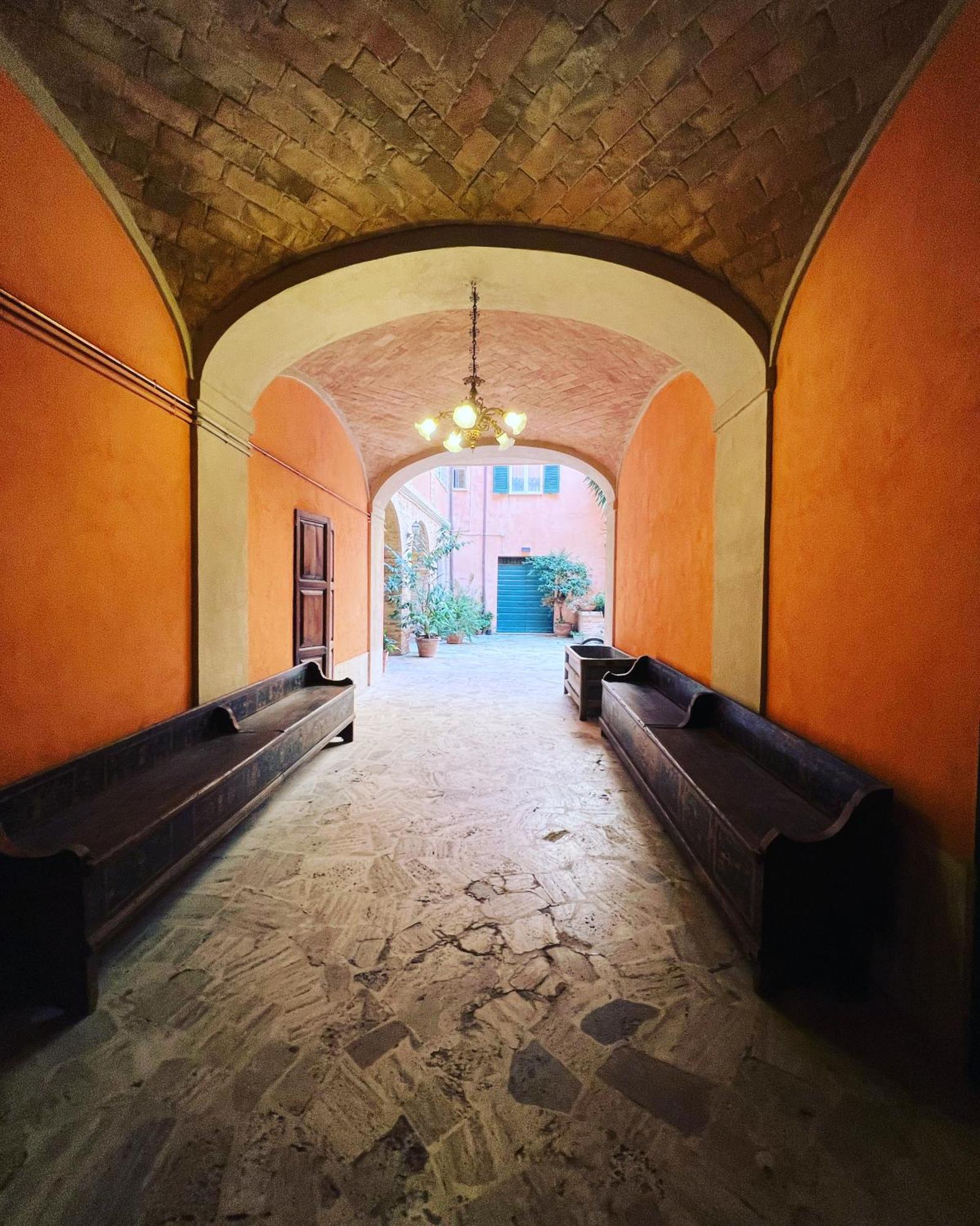 B&B Letterario Palazzo Pistocchi Teramo Exteriör bild