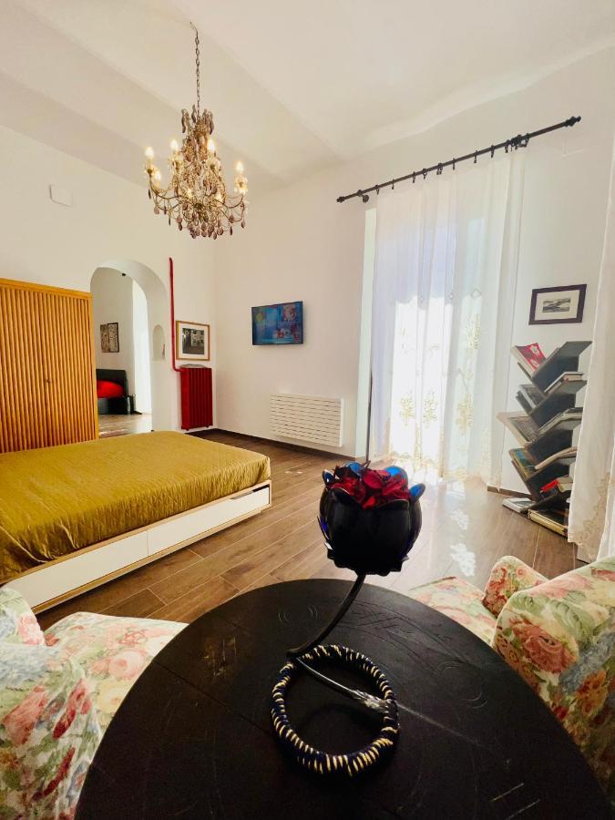 B&B Letterario Palazzo Pistocchi Teramo Exteriör bild